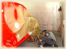 Team Dessoude, Peinture-stickage : en charge de la peinture et du stickage des v�hicules suivant maquette d�finie