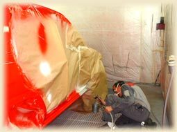 Team Dessoude, Peinture-stickage : en charge de la peinture et du stickage des véhicules suivant maquette définie